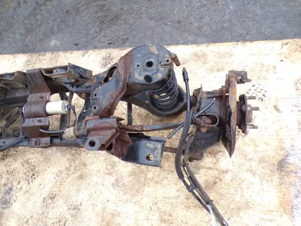 Achterbrugdrager OEM KOŁYSKA WÓZEK SANKI TYŁ voor Volvo V40 II image 5