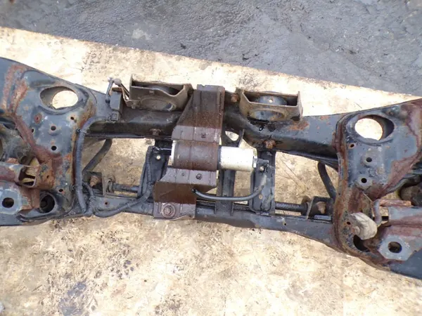 Achterbrugdrager OEM KOŁYSKA WÓZEK SANKI TYŁ voor Volvo V40 II image 7