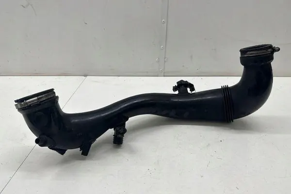 MERCEDES-BENZ C (W204) 1.8L Onderdelen A2740900429 image 3