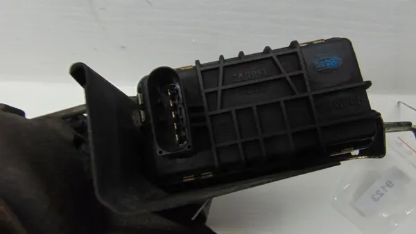 Turbocompresor MERCEDES W211 2.2 CDI 6460960399 image 6