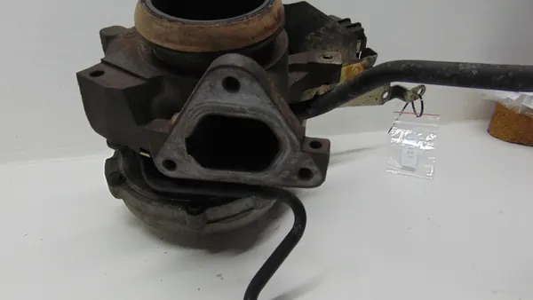 Turbocompresor MERCEDES W211 2.2 CDI 6460960399 image 7