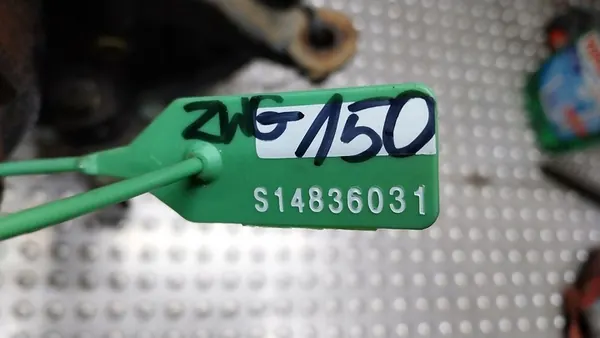 Volkswagen OE Mozzo anteriore destro image 7