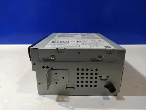 Volvo CD-vaihtaja OEM 31667310 S60 II 2.0L image 4