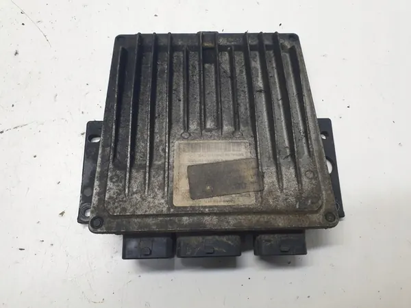 Motorstuurunit Renault Kangoo 1.5 DCI R0410B027D image 1