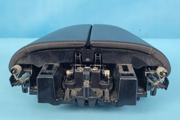 Accoudoir Mercedes EQE 350+ OEM A2956809603 image 3
