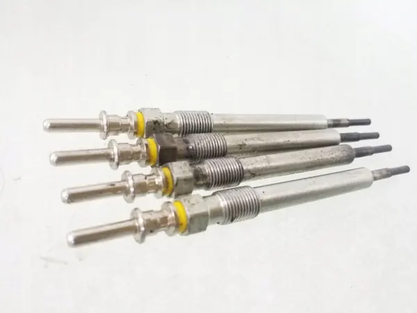 BMW OE Glühkerze OEM 9180417 - Gebraucht image 3