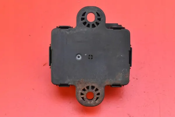 MERCEDES E-LUOKKA Kynttilärele A6511530279 image 2