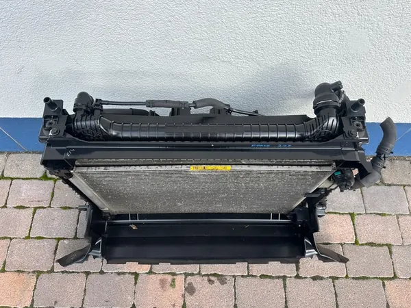 JAGUAR F-PACE 2.0 Radiadores Completos image 3