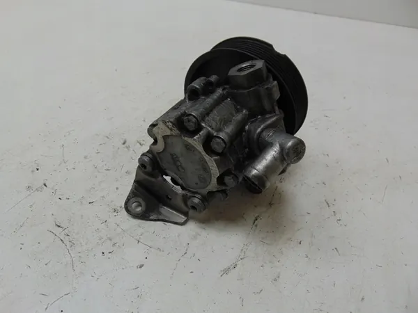 Servostyrningspump Mercedes Sprinter 906 3.0 V6 CDI A0034669301 image 4