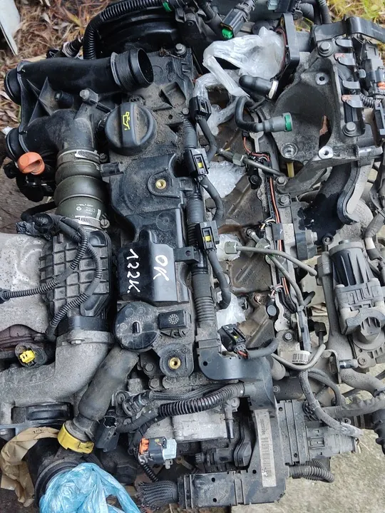 1.6 E-Hdi Moottori Peugeot 2008 3008 308 T7 I image 3