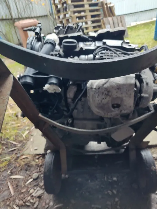 1.6 E-Hdi Moottori Peugeot 2008 3008 308 T7 I image 6