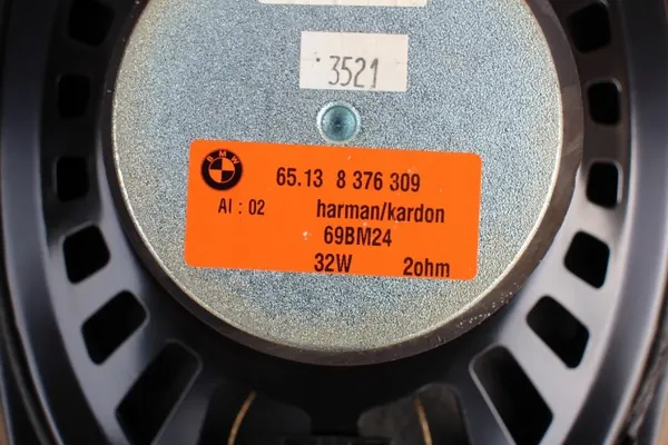 BMW 8376309 Kofferbakluidsprekers E46 Harman Kardon image 3
