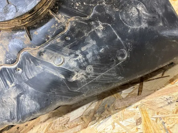 VW TIGUAN II 5NA RÉSERVOIR ADBLUE 5QF131877M image 5