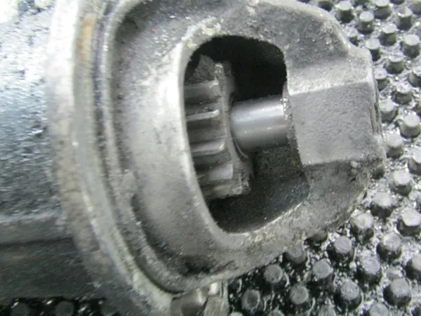 Motor de arranque Opel 1.7 CDTI 93174028 image 4