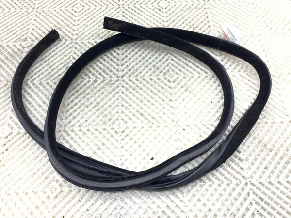 Junta porta dianteira direita OEM LORK-354-126020 Jaguar F-Pace image 2