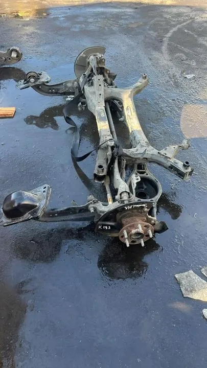 Toyota C-HR Bakre bromsbelägg OEM 51206F4120 image 3