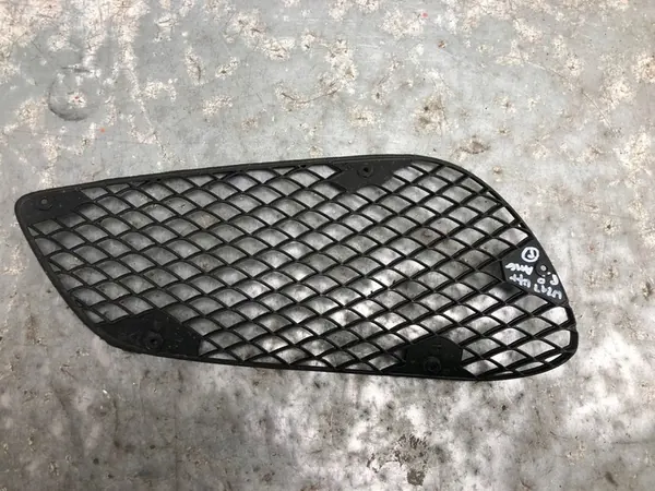 Grille de pare-chocs avant droit Mercedes W212 AMG A2128850623 image 4