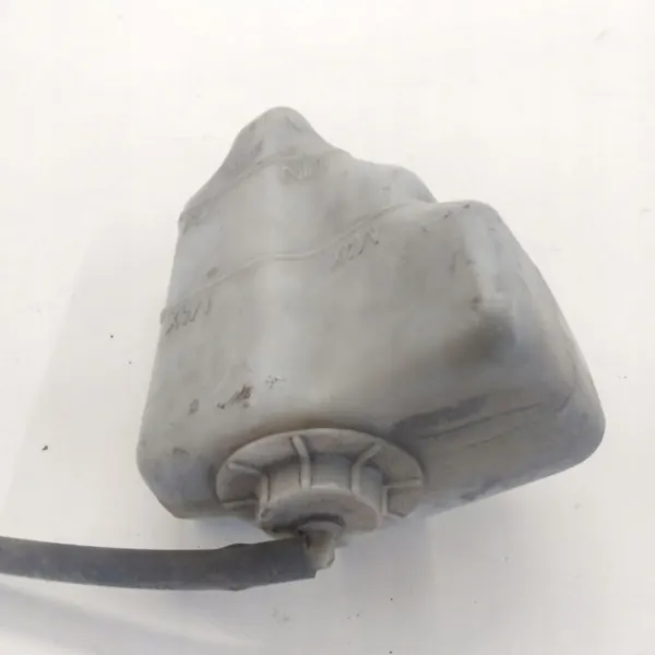 Expansionstank Honda OE OEM ZBIORNICZEK WYRÓWNAWCZY image 3