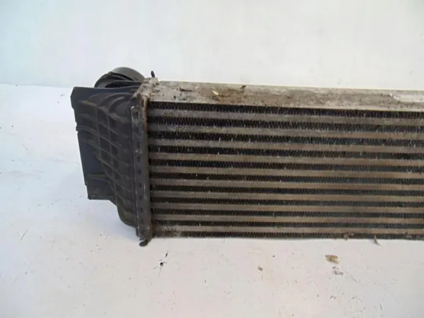 Intercooler-jäähdytin OEM 7805629 BMW 5 Touring F11:lle image 4