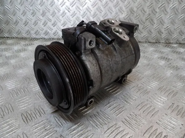 Compresseur climatisation Jeep OEM 10S17C pour Cherokee KJ image 2