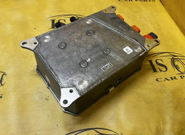 Module de charge batterie Porsche 5QE915682N image 4