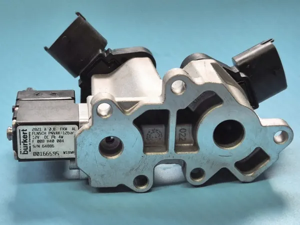 Soupape de régulation AdBlue OEM 00166995 Burkert image 3