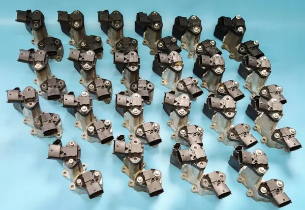 Soupape de régulation AdBlue OEM 00166995 Burkert image 6