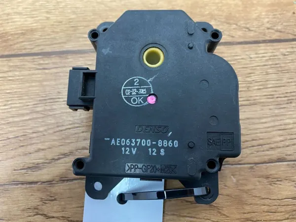 Lämmitysklappimoottori OEM AE0637008860PI Camarolle image 7