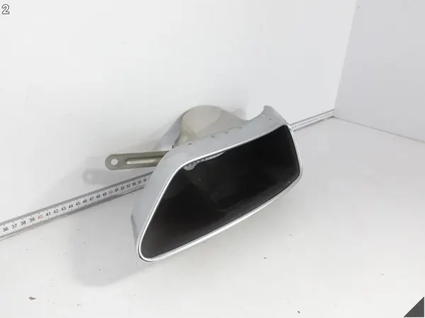 Audi OE Terminal de escape esquerdo OEM 8W0253825L image 3