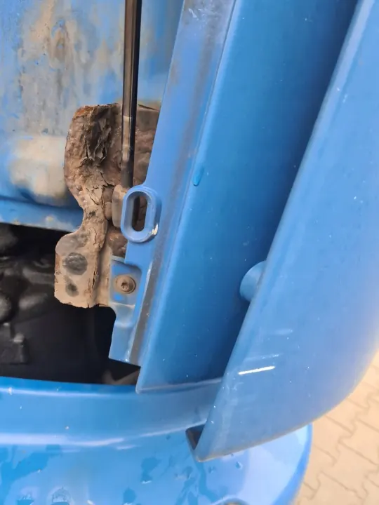 NAROŻNIK POLIK OWIEWKA LEWA VOLVO FL EURO 5 OEM image 3