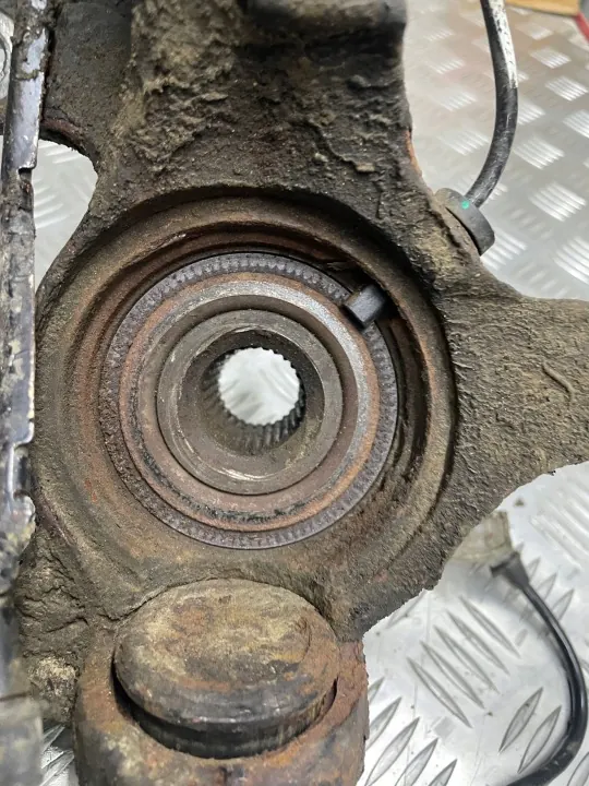 ABS-draagarm voor rechts OEM 553140 - Gebruikt image 7