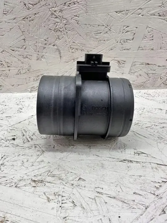 Sensor de Flujo de Aire VW AMAROK OEM F00C2G8010 image 4