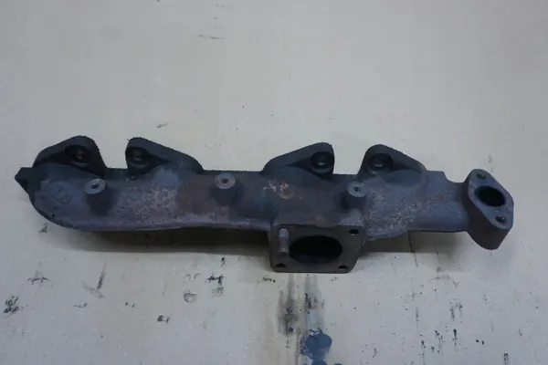 Collecteur d'échappement MAZDA B2500 OEM - État utilisé image 3