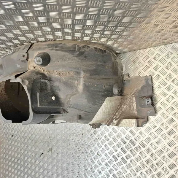 Fram höger hjulhus MERCEDES-BENZ C (W204) A2046905630 image 6