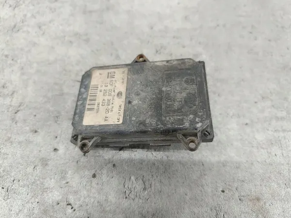 Module de direction des lumières Astra H 13252433 image 1