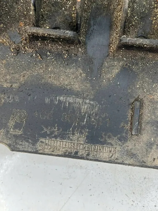 OEM 4G88074611A Voorbumper Kap Audi A7 S7 image 10