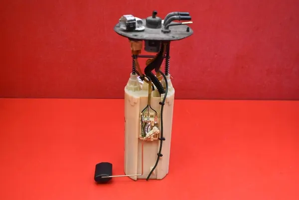 Bomba de combustível KIA Sorento 2005 31150-3E400 image 5