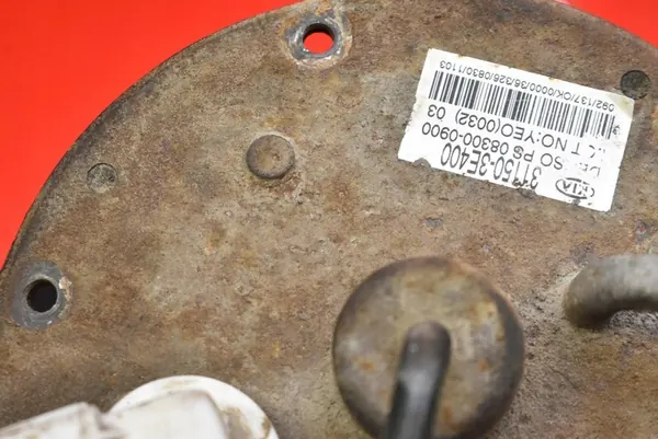 Bomba de combustível KIA Sorento 2005 31150-3E400 image 9