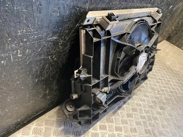 Tesla MODEL 3 2020 Kylare Fläkt Kondensor Set OEM image 5