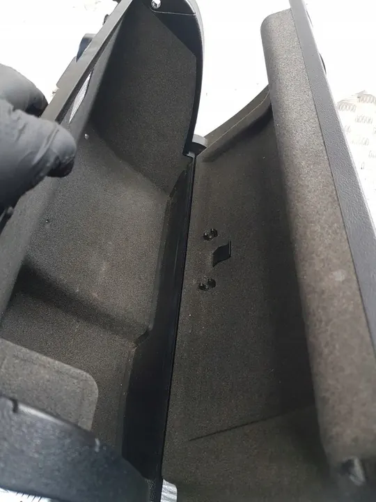 Audi A3 Hansikasetti OE 8P1857035G image 3