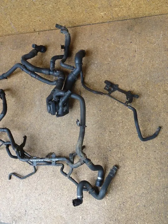 GOLF IV R32 AUDI TT 8N 3.2 V6 Jäähdytyslangasarja image 4