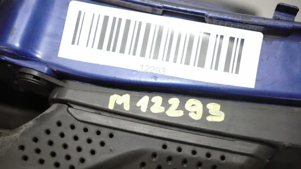 OEM 360178905 etuhihna Ford Focus MK3 FL 14-19 image 4