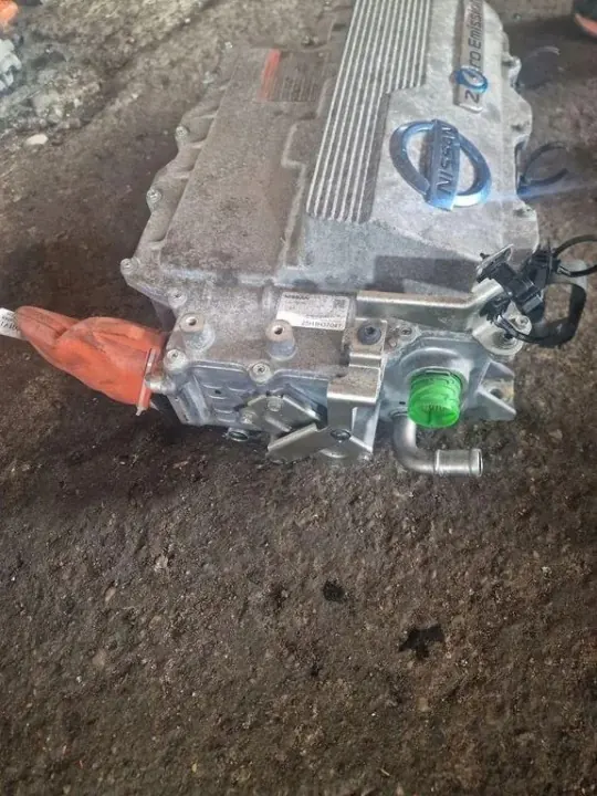 Onduleur Nissan OEM 25H1H37047 Usagé 0.0L Électrique image 4