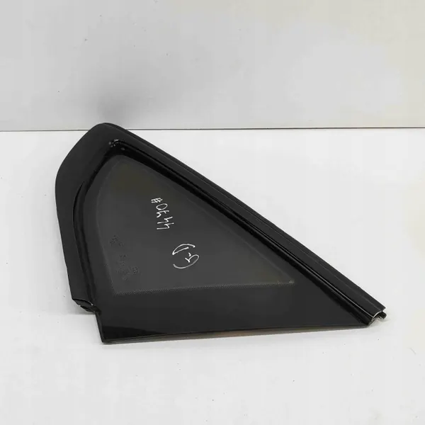 Ventana trasera derecha Audi OE usado OEM 43R00098 image 3
