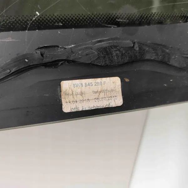 Ventana trasera derecha Audi OE usado OEM 43R00098 image 7