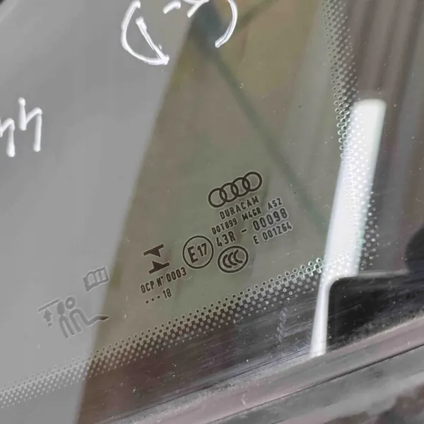 Ventana trasera derecha Audi OE usado OEM 43R00098 image 8