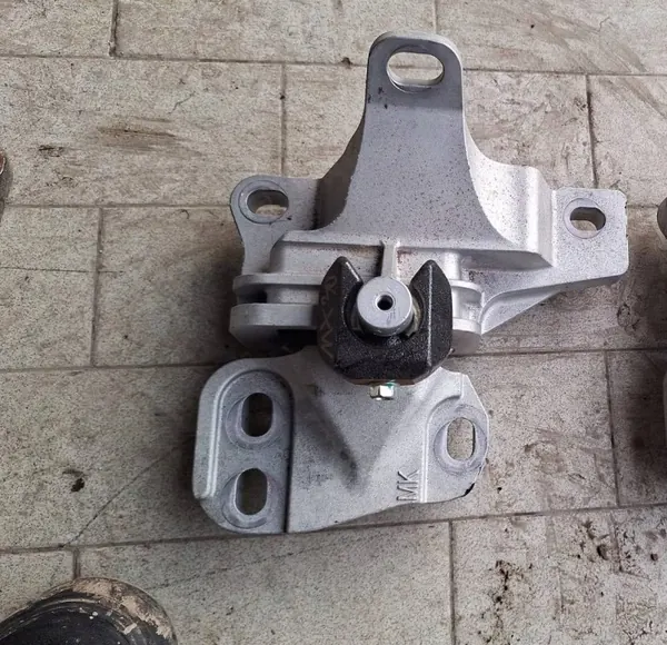 Suporte caixa Mazda MX-30 elétrico OEM 829092V image 2