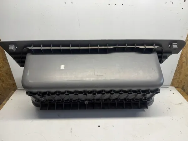 Marche Gauche Avant OEM A9066860210 Sprinter Doka image 5