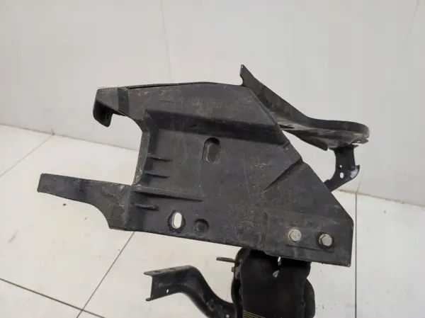 Soporte faro OEM 212620022 delantero derecho Mercedes Clase E image 8