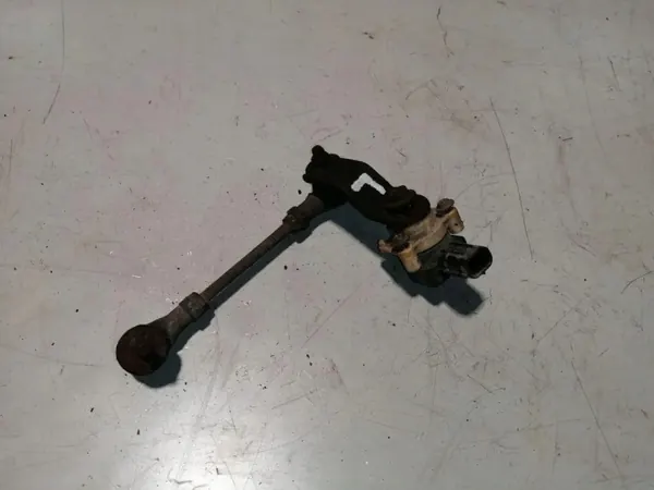 Voorlinker niveausensor OEM 2C2622 Lexus LS 5.0L image 3